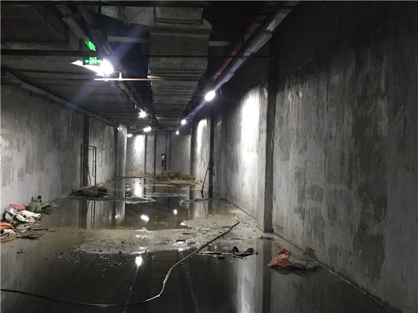 地下室跑道兩側墻面防水